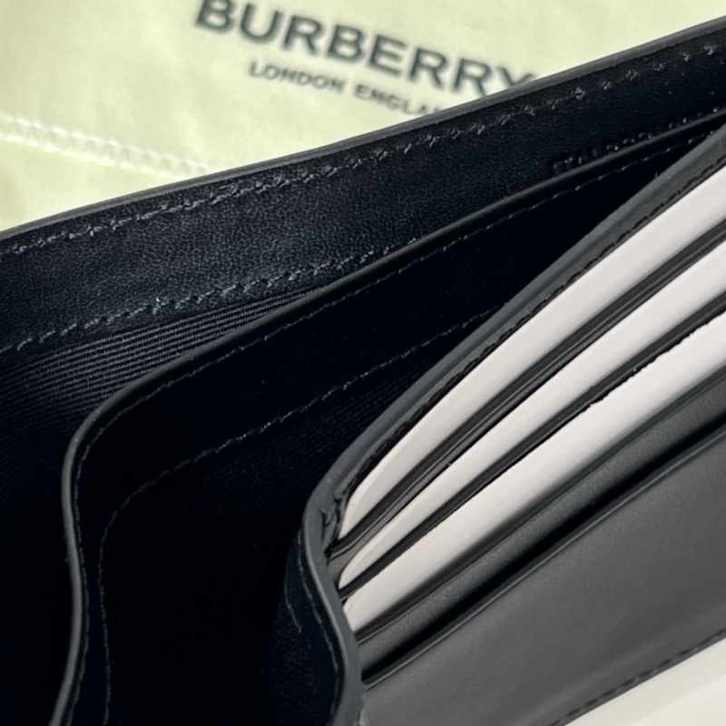 Bv*b*rry wallets